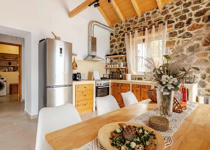 Cassiopea Evia Greece Nerotriviá